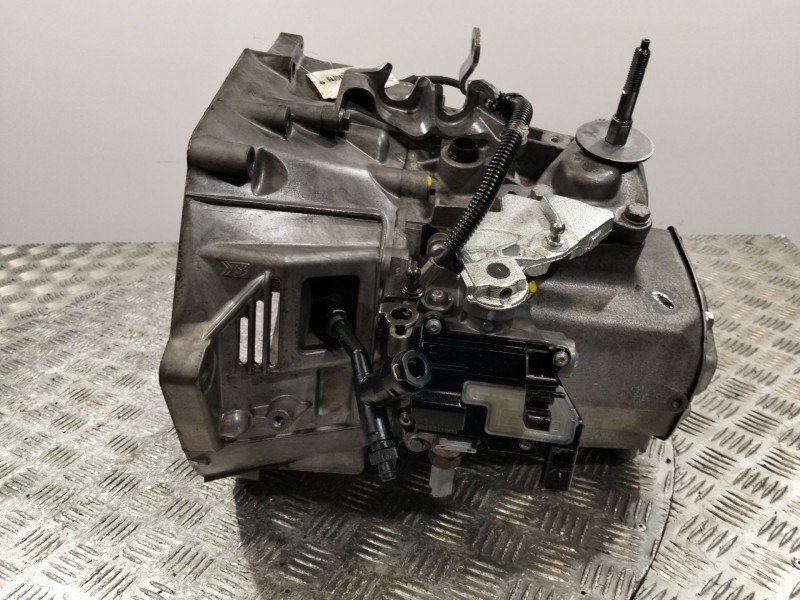 Recambio de caja cambios para citroën c4 ii (nc_) 1.6 hdi 115 referencia OEM IAM 20EA08  