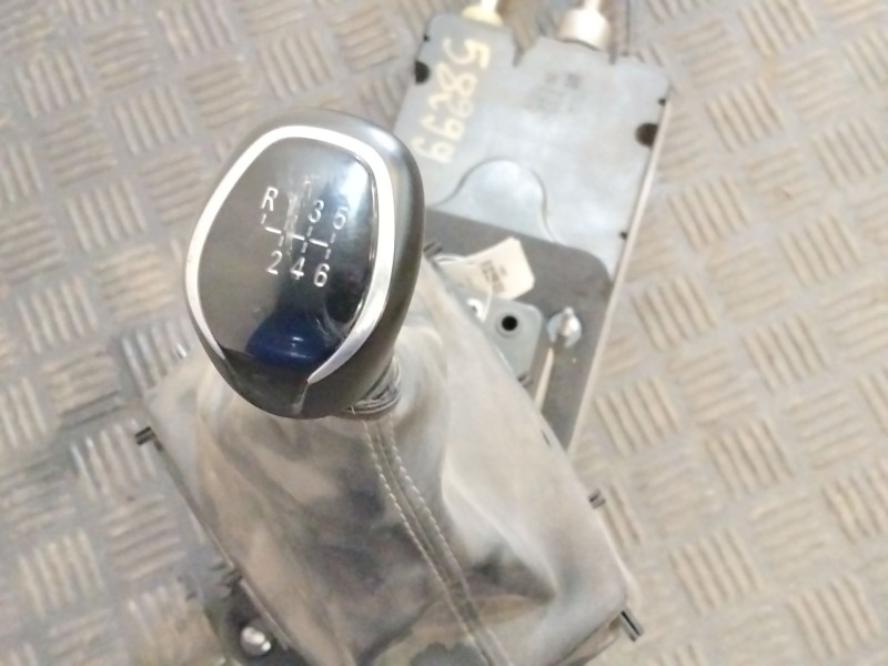Recambio de palanca cambio para peugeot 308 sw referencia OEM IAM 119171547  