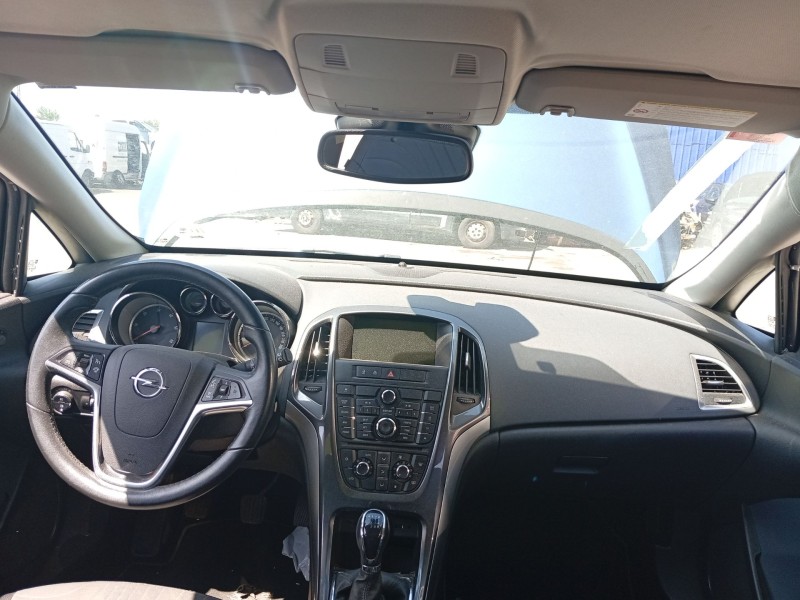 Recambio de airbag delantero derecho para opel astra j (p10) 1.7 cdti (68) referencia OEM IAM 13367432  
