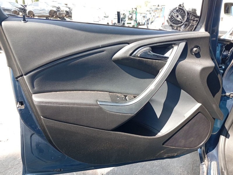Recambio de elevalunas delantero izquierdo para opel astra j (p10) 1.7 cdti (68) referencia OEM IAM 13350758  