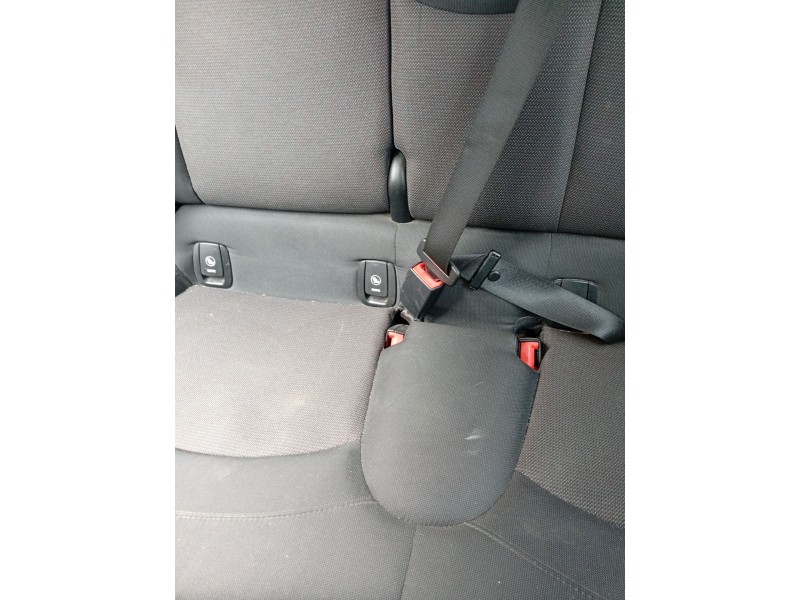 Recambio de enganche cinturon trasero izquierdo para mini mini (f55) cooper d referencia OEM IAM 7362069  