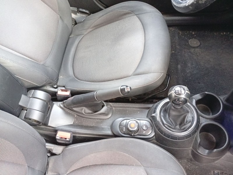Recambio de consola central para mini mini (f55) cooper d referencia OEM IAM 926284207  