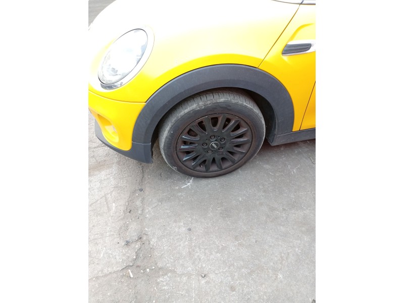 Recambio de aletin delantero izquierdo para mini mini (f55) cooper d referencia OEM IAM 51777300819  