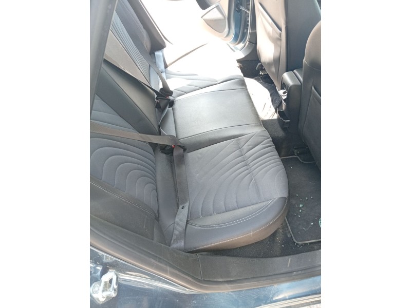 Recambio de asientos traseros para opel astra j (p10) 1.7 cdti (68) referencia OEM IAM 13261603  