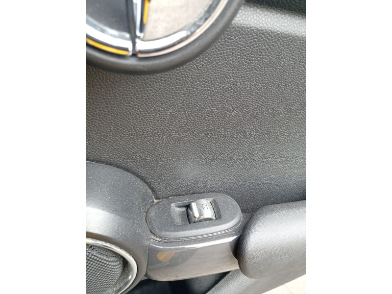 Recambio de mando elevalunas trasero derecho para mini mini (f55) cooper d referencia OEM IAM 9354866  