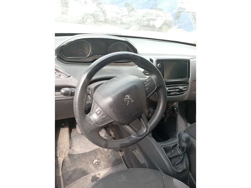 Recambio de volante para peugeot 208 i (ca_, cc_) 1.4 hdi referencia OEM IAM 98084115ZD  