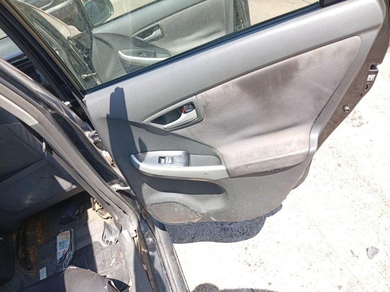 Recambio de guarnecido puerta trasera derecha para toyota prius (_w3_) 1.8 hybrid (zvw3_) referencia OEM IAM 67617-X1B00  