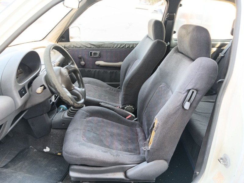 nissan micra ii (k11) del año 1994