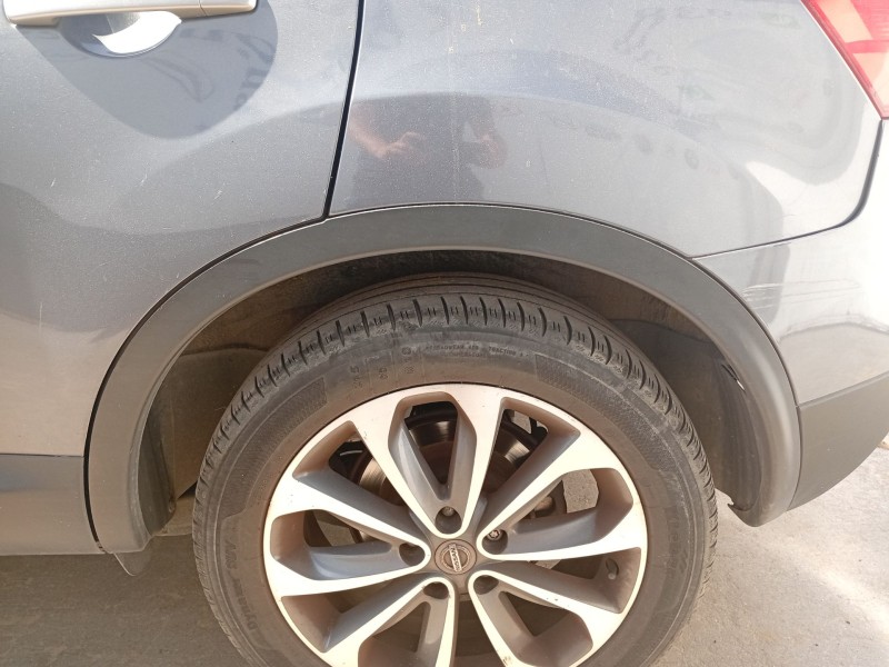 Recambio de paso de rueda trasero izquierdo para nissan qashqai i (j10, nj10) 2.0 referencia OEM IAM   