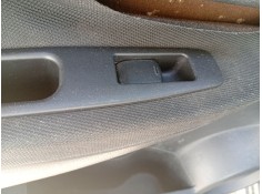 Recambio de mando elevalunas trasero izquierdo para nissan qashqai i (j10, nj10) 2.0 referencia OEM IAM 25411JD000  
