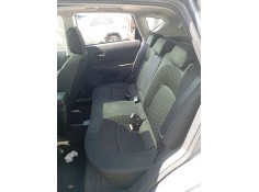 Recambio de asientos traseros para nissan qashqai i (j10, nj10) 2.0 referencia OEM IAM 88301JD00A  