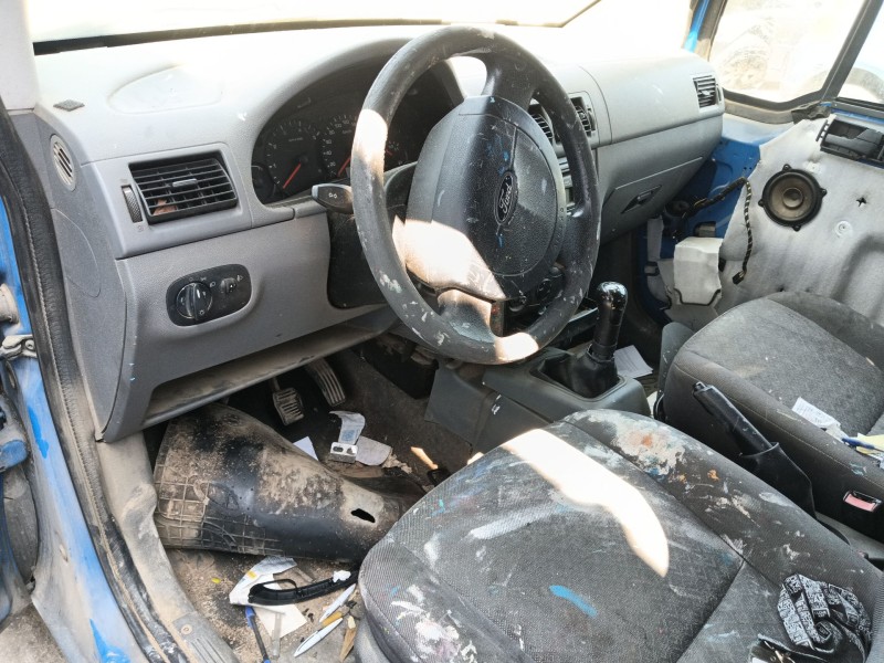 ford transit connect (p65_, p70_, p80_) del año 2005