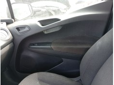 Recambio de guarnecido puerta delantera derecha para ford transit courier b460 furgoneta/monovolumen 1.5 tdci referencia OEM IAM