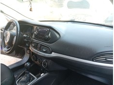 Recambio de salpicadero para fiat tipo station wagon (356_, 357_) 1.4 lpg (356wxf1b) referencia OEM IAM 4966674  
