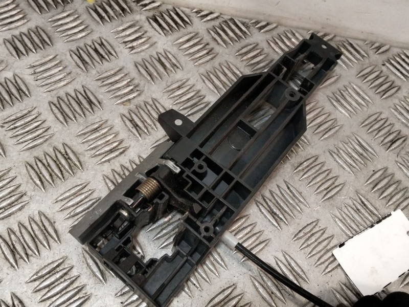 Recambio de cerradura puerta trasera izquierda para nissan pulsar hatchback (c13) 1.2 dig-t referencia OEM IAM 825013ZL0A  