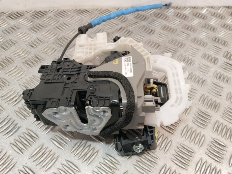 Recambio de cerradura puerta delantera derecha para kia xceed (cd) 1.5 t-gdi mhev referencia OEM IAM 81320J7000  
