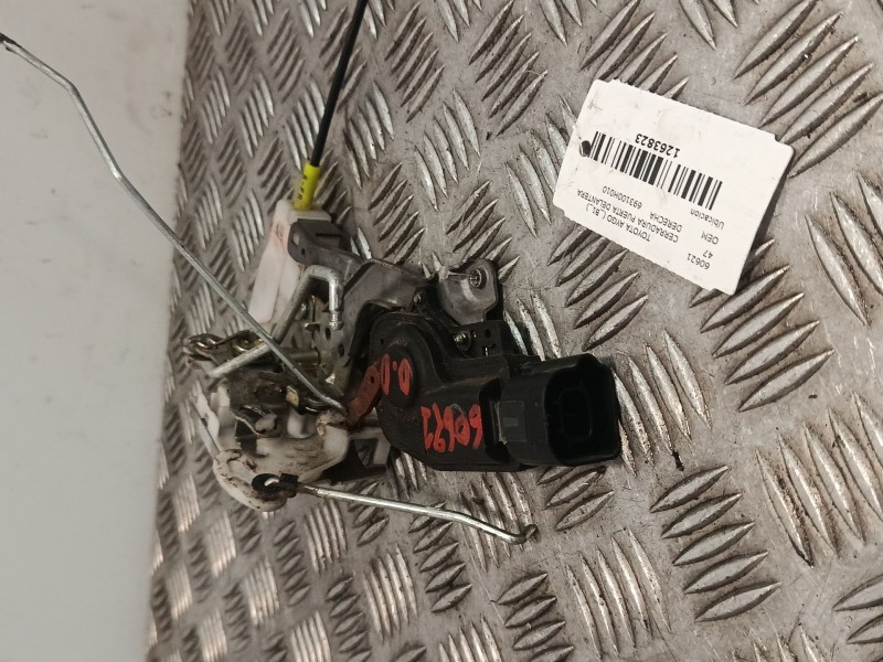Recambio de cerradura puerta delantera derecha para toyota aygo (_b1_) 1.0 (kgb10_) referencia OEM IAM 693100H010  