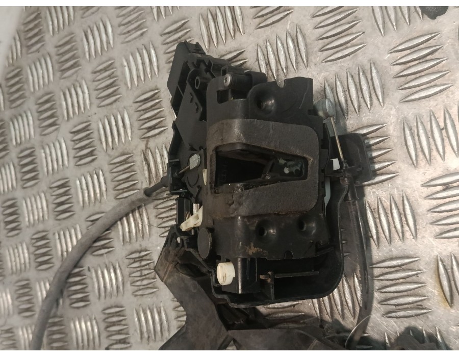 Recambio de cerradura puerta trasera izquierda para ford s-max (wa6) 2.2 tdci referencia OEM IAM 1791422  