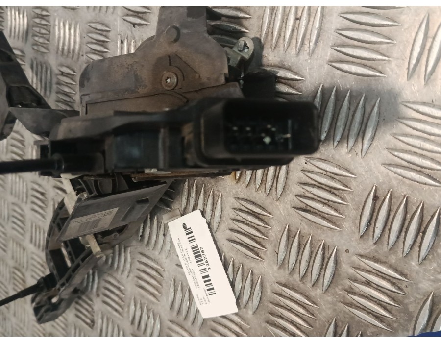 Recambio de cerradura puerta trasera izquierda para ford s-max (wa6) 2.2 tdci referencia OEM IAM 1791422  