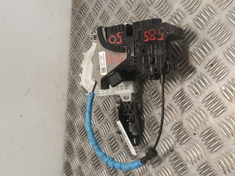 Recambio de cerradura puerta delantera derecha para kia ceed referencia OEM IAM 81320J7000  