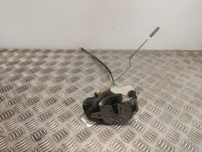 Recambio de cerradura puerta trasera izquierda para opel astra j (p10) 1.7 cdti (68) referencia OEM IAM 13579557  