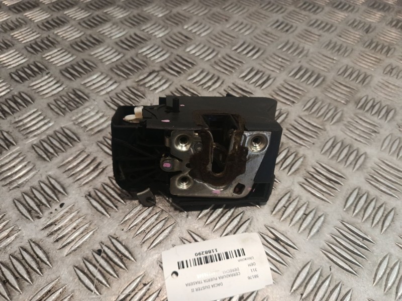 Recambio de cerradura puerta trasera derecha para dacia duster ii referencia OEM IAM 825023654R  