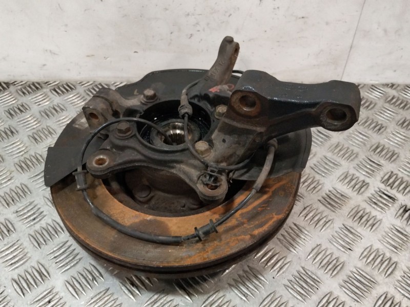 Recambio de mangueta delantera izquierda para hyundai tucson (tl, tle) 1.6 gdi referencia OEM IAM   