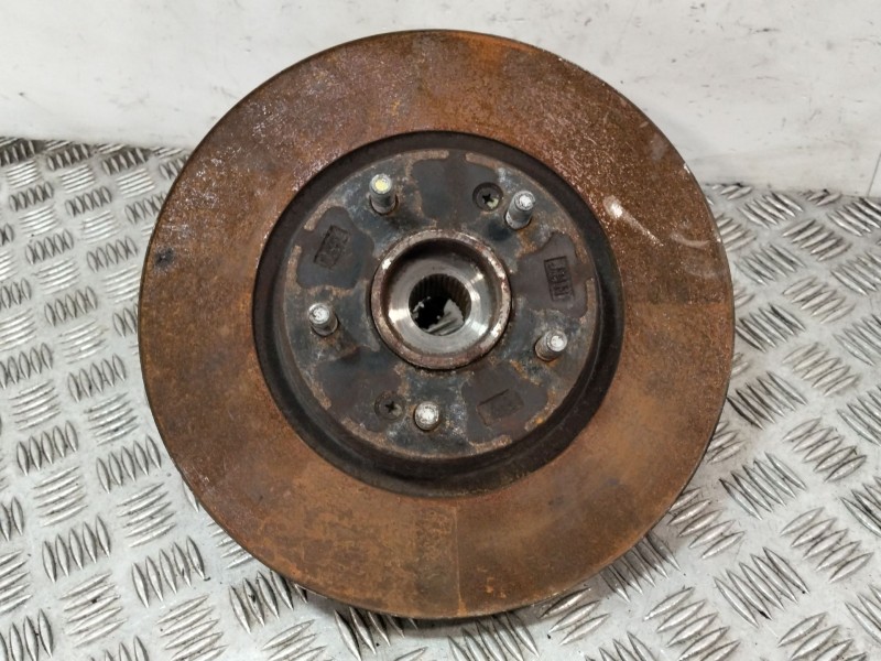 Recambio de mangueta delantera izquierda para hyundai tucson (tl, tle) 1.6 gdi referencia OEM IAM   