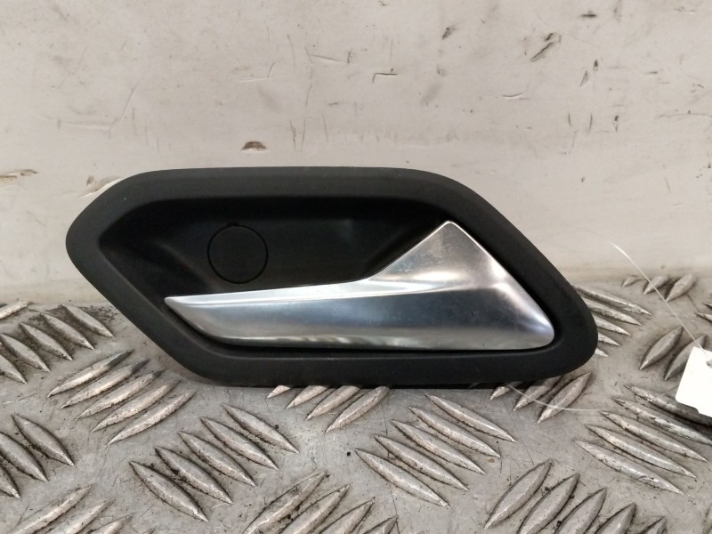 Recambio de maneta interior trasera derecha para dacia duster ii referencia OEM IAM P1007450  