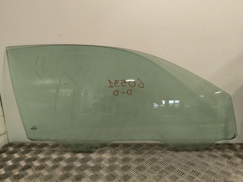 Recambio de luna delantera derecha para volkswagen polo iv (9n_, 9a_) 1.4 16v referencia OEM IAM 43R00479  