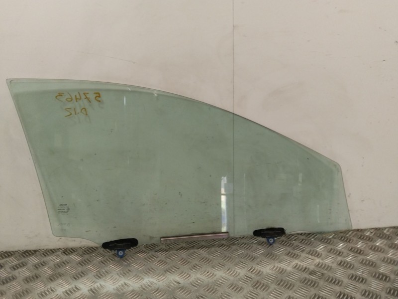 Recambio de luna delantera izquierda para toyota auris (_e18_) 1.4 d-4d (nde180_) referencia OEM IAM 43R00049  