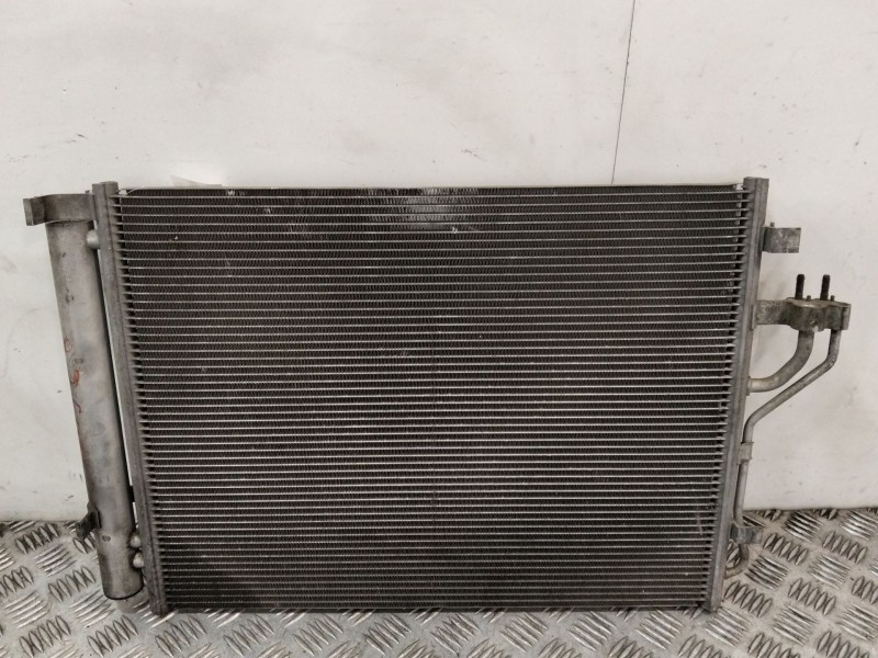 Recambio de condensador / radiador aire acondicionado para kia carens iv 1.7 crdi referencia OEM IAM 97606A4500  