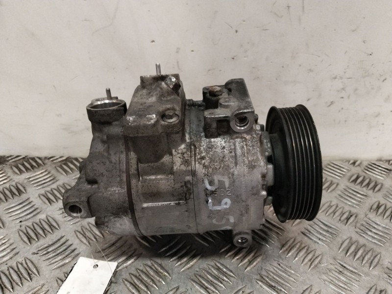 Recambio de compresor aire acondicionado para volkswagen golf v (1k1) 1.6 fsi referencia OEM IAM 1K0820803F  
