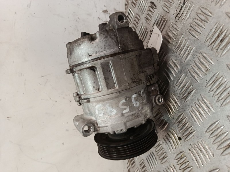 Recambio de compresor aire acondicionado para volkswagen golf v (1k1) 1.6 fsi referencia OEM IAM 1K0820803F  