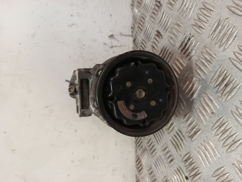 Recambio de compresor aire acondicionado para volkswagen golf v (1k1) 1.6 fsi referencia OEM IAM 1K0820803F  