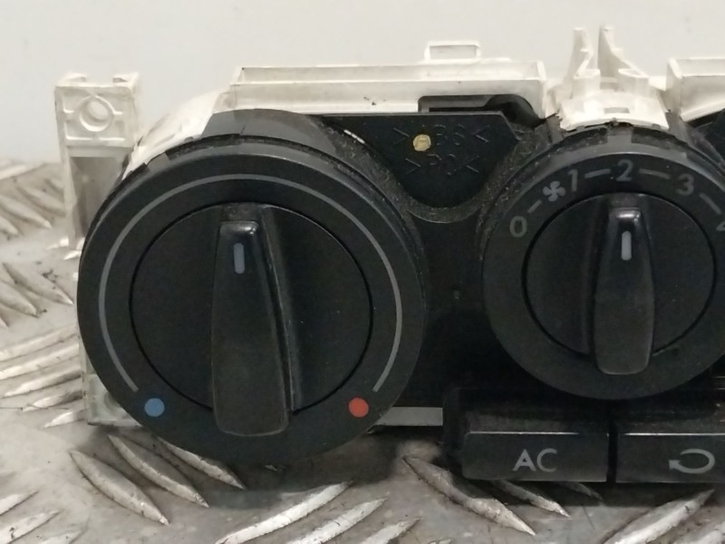 Recambio de mando calefaccion / aire acondicionado para volkswagen golf iv berlina (1j1) 1.9 tdi referencia OEM IAM 1J0819045F  