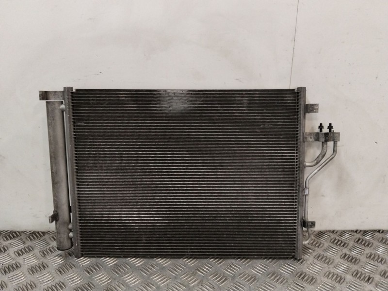 Recambio de condensador / radiador aire acondicionado para kia carens iv 1.7 crdi referencia OEM IAM 97606A4500  