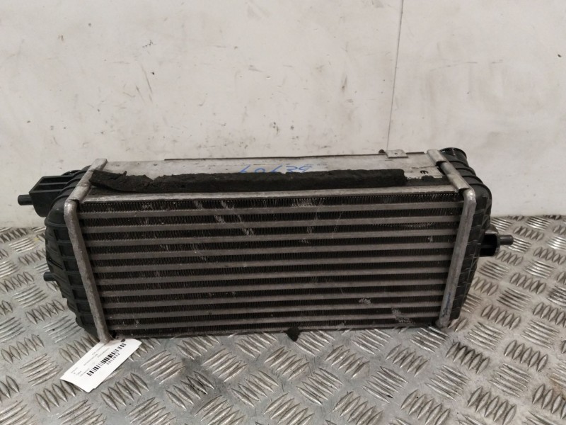 Recambio de intercooler para kia carens iv 1.7 crdi referencia OEM IAM  3930084400 