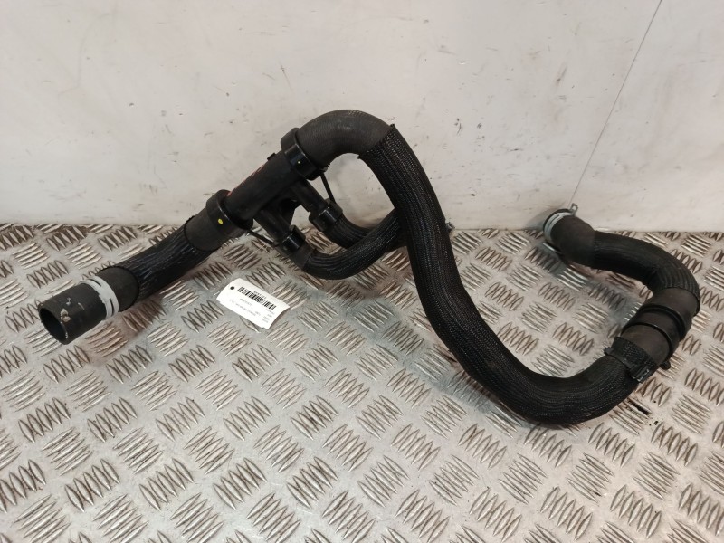 Recambio de tubo para renault kadjar (ha_, hl_) 1.3 tce 140 referencia OEM IAM 215031379R  