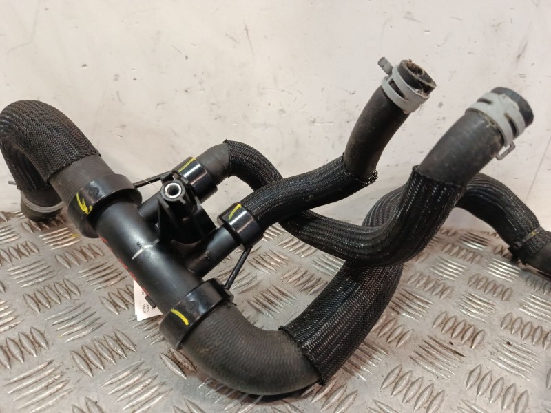 Recambio de tubo para renault kadjar (ha_, hl_) 1.3 tce 140 referencia OEM IAM 215031379R  