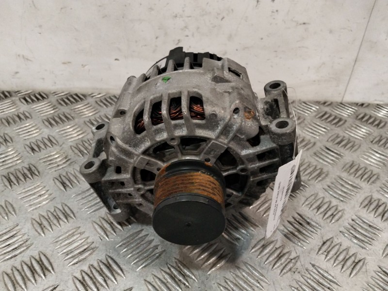 Recambio de alternador para audi a4 b6 avant (8e5) 2.0 referencia OEM IAM SG14B010  
