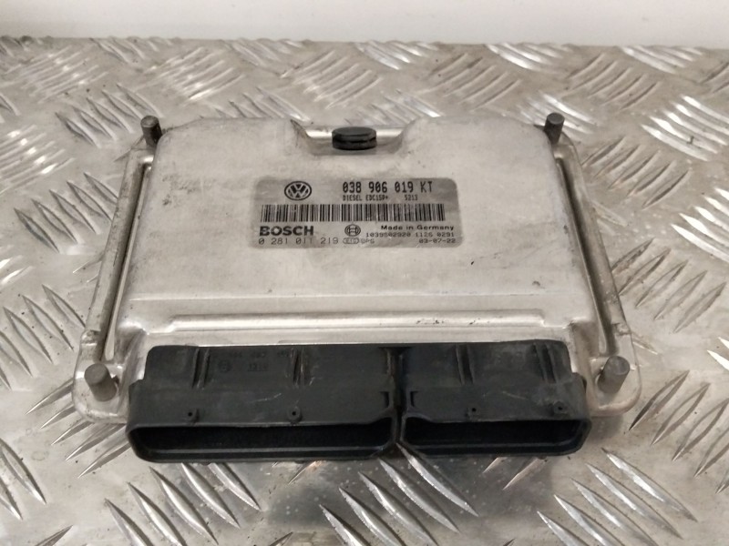 Recambio de centralita motor uce para seat ibiza iii (6l1) 1.9 tdi referencia OEM IAM 038906019KT  