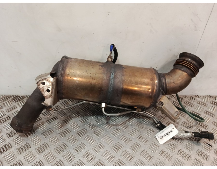 Recambio de catalizador para mercedes-benz clase c (w204) c 200 cdi (204.001) referencia OEM IAM A2044901392  