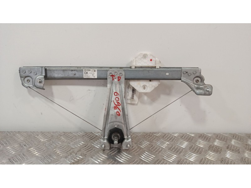 Recambio de elevalunas trasero derecho para dacia sandero ii 1.0 tce 90 gpf referencia OEM IAM 827202131  