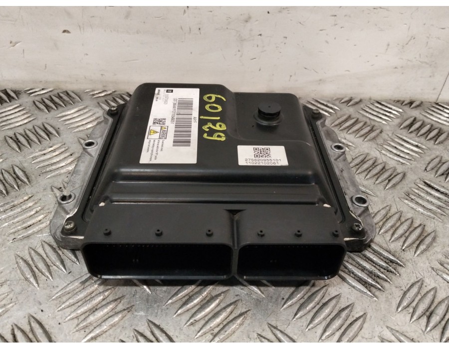 Recambio de centralita motor uce para opel astra j (p10) 1.7 cdti (68) referencia OEM IAM 55579893  