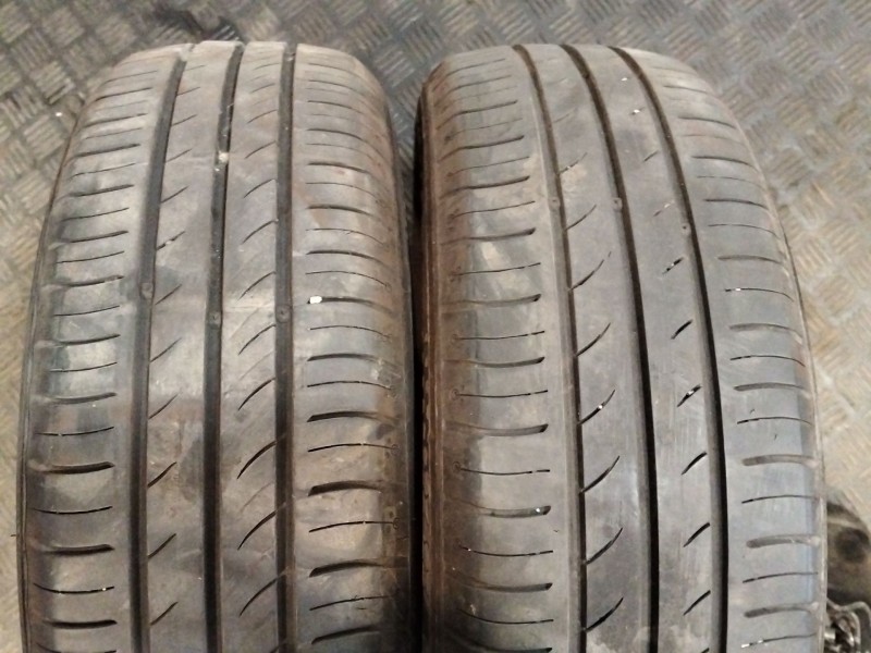 Recambio de neumatico pareja para neumatico neumatico ocasion referencia OEM IAM 185/60/R15 KUMHO 
