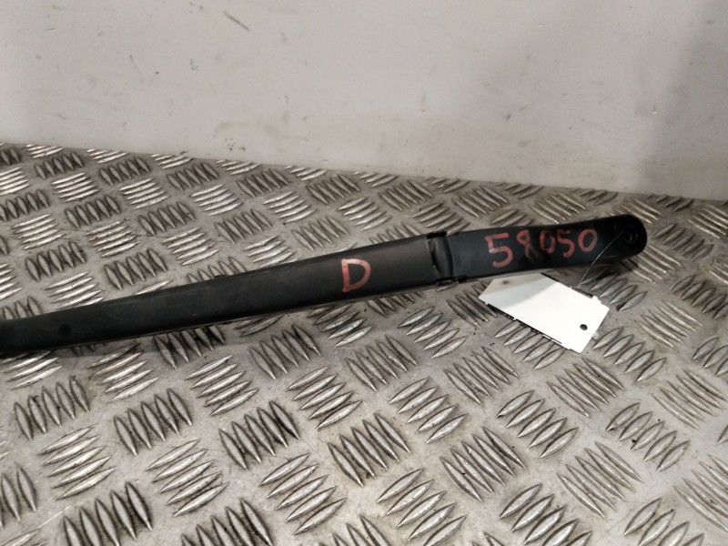 Recambio de brazo limpia delantero para mazda 3 lim. (bl) referencia OEM IAM 9614D36A  