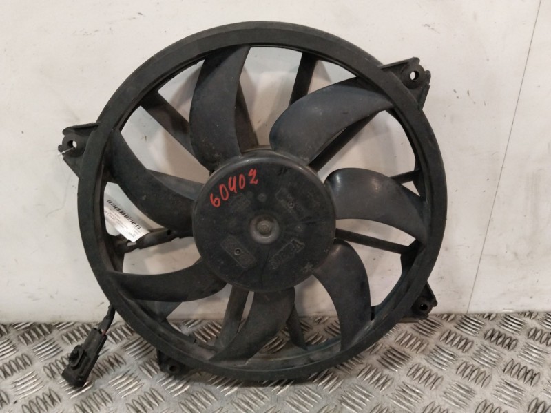 Recambio de electroventilador para peugeot 308 sw i (4e_, 4h_) 1.6 hdi referencia OEM IAM 1049874716T  