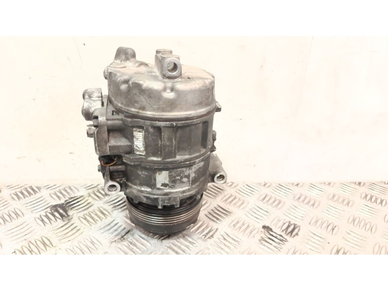 Recambio de compresor aire acondicionado para bmw 5 (e39) 525 i referencia OEM IAM 60220  