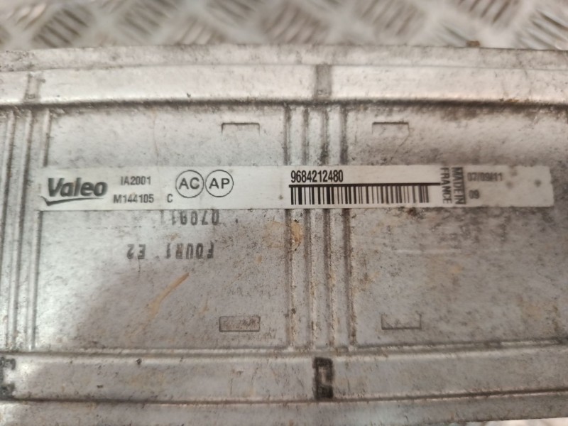 Recambio de intercooler para peugeot 208 referencia OEM IAM 9684212480  